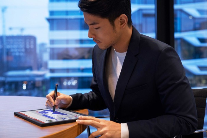 Thinkpad X1 Fold (Bild: Lenovo)